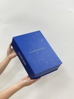 Coffrets cadeaux rigides de luxe emballage de couverture en coton bleu foncé couvercle magnétique boîte en carton à rabat taie d'oreiller draps de lit boîtes d'emballage