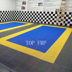 พื้นโรงรถ PVC ขนาด 40*40 ซม. ป้องกันการลื่น กันน้ำ แผ่นรองพื้นรถยนต์ แผ่นรองพื้นสระว่ายน้ำ - Product Image 4