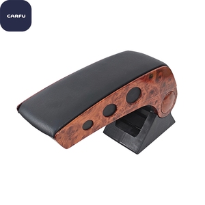 Caja de Almacenamiento Central Delantera de Lujo Carfu para Autos - Accesorios de Reposabrazos de Plástico Cromado y Cuero - Product Image 1