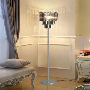 アッシークリスタルフロアランプホテルベッドルームベッドサイドモダンラグジュアリーフロアライティング家の装飾ミニマリストデザイン標準ランプ