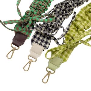 Nuova Custodia per Telefono alla Moda con Tessuto Colorato Stropicciato, Cordino Staccabile con <span class=keywords><strong>Tracolla</strong></span> e Gancio Metallico - Product Image 6