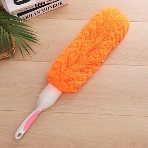 Plumeau télescopique en microfibre à neuf sections, outil de nettoyage domestique extensible avec manche en caoutchouc et tête en fibres douces pour la maison - Product Image 4