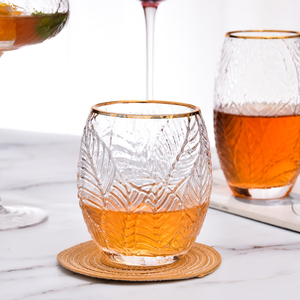 Vaso Highball Samyo Personalizado con Diseño de Hojas Vintage en Relieve y Borde Dorado para Jugo, Agua y Bebidas - Product Image 2