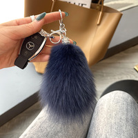 En gros, Porte-clés pendentif en peluche queue de renard, boule lumineuse douce, pour clés de voiture, voitures électriques et accroche-sac