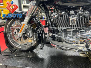 哈雷旅行车FLHX/FLHR/FLTRXST 2014-2025的2步发动机护罩W/Delrin滑块哈雷防撞杆 - Product Image 6