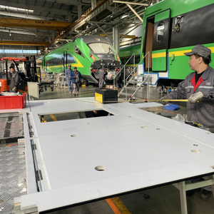 Plancher en bois d'ingénierie en épicéa avec revêtement uni de Foshan, émission personnalisée, avec <span class=keywords><strong>parquet</strong></span> en bois de chêne, contreplaqué de bouleau - Product Image 2