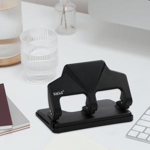 Perforatrice de bureau robuste Eagle Force pour 30 feuilles, perforatrice à 3 trous, papeterie pour le bureau - Product Image 6