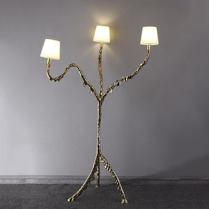 Décoration de sol en résine Nordic Ines <span class=keywords><strong>Edra</strong></span> pour salon, chambre, bureau, villa – Pièce d'art moderne à trois pieds par un designer - Product Image 4