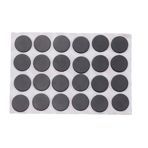 Points magnétiques personnalisés D20 * 2mm 1*1mmm carrés magnétiques avec auto-adhésif pour l'artisanat de bricolage - Product Image 2