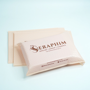Sobres Acolchados Impresos en Rosa Dorado, Sobres Personalizados para Envíos de Productos de Cuidado de la Piel y Cosméticos - Product Image 2