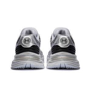 Sneakers di moda Casual 2024 con Logo sportivo su misura <span class=keywords><strong>scarpe</strong></span> da <span class=keywords><strong>donna</strong></span> <span class=keywords><strong>scarpe</strong></span> da ginnastica femminili che corrono <span class=keywords><strong>scarpe</strong></span> da passeggio <span class=keywords><strong>per</strong></span> il <span class=keywords><strong>Fitness</strong></span> <span class=keywords><strong>per</strong></span> gli uomini - Product Image 2