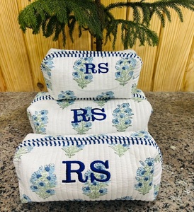 Bolsas de Cosméticos y Maquillaje de Algodón Hechas a Mano, con Diseño Floral, Portátiles, Impermeables, de Gran Capacidad, Duraderas, Regalos para Mujeres - Product Image 1