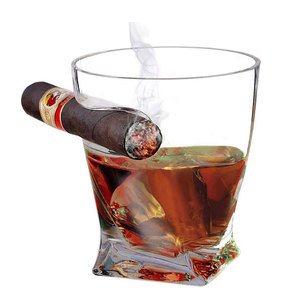 Verres à cigares à whisky à l'ancienne personnalisés gobelet avec support latéral repose-cigares pour les cadeaux de Noël, les fêtes, le vin et la bière - Product Image 2