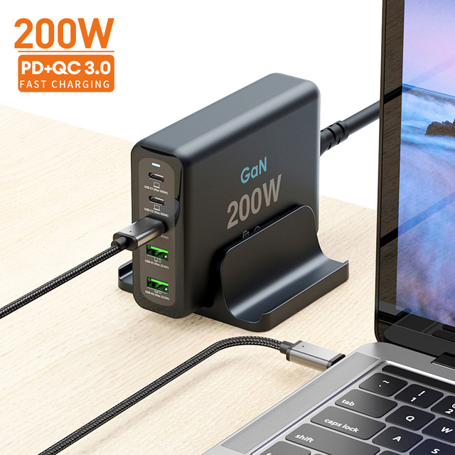 Super Quick 200W USB C Portable Laptop Charger 100W Gan Charger 5-Port Multi-USB Charger Station Phone Use Surface Table