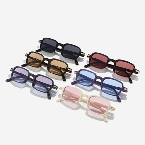 Lunettes de soleil rétro ADE WU STY18057Y, petites lunettes carrées, style années 90, verres bleus, protection UV400, lunettes rectangulaires tendance pour femmes, usage quotidien - Product Image 5