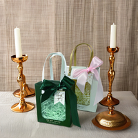 Boîte-cadeau de luxe transparente avec fermeture par ruban Service personnalisé de qualité alimentaire pour les fêtes d'anniversaire de mariage pour les femmes avec éponge en relief