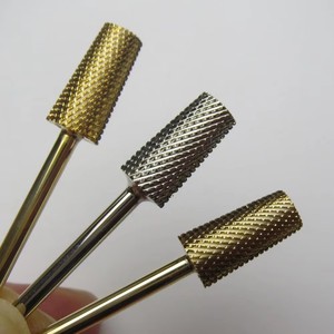 Juego de Brocas de Carburo de Tungsteno Doradas al por Mayor, Brocas para Cutículas de 3/32, Brocas para Uñas para Salón de Belleza, Manicura, Pedicura, Logotipo Personalizado - Product Image 1