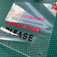 Boîtes transparentes Leyu avec couvercle pour chaussures, affichage lumineux LED 3D, décoration publicitaire en acrylique pour attirer les clients et augmenter la visibilité