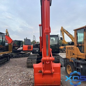 Excavatrice Hitachi Zaxis 220 ZX220 d'occasion, modèle 2022, 22 tonnes, moteur et boîte de vitesses d'origine, équipement de construction pour travaux de terrassement - Product Image 4
