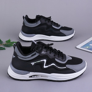 Chaussures pour hommes respirantes en maille ajourée, décontractées, à semelle souple, antidérapantes, légères, confortables et durables, chaussures de sport et de course à plateforme - Product Image 1