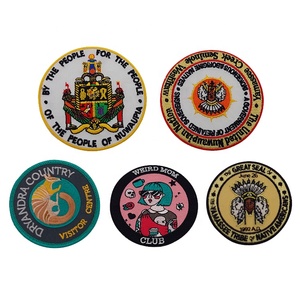 Iron-on Chenille vá trẻ em quần áo giày túi đi học dễ thương Mickey phim hoạt hình kích thước lớn vá vải Huy hiệu đính - Product Image 5