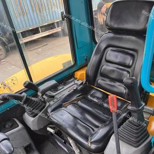 Excavadora de cadenas Kubota KX161 usada de origen japonés en venta, excavadora hidráulica potente para movimiento de tierras, limpieza de terrenos y preparación de sitios - Product Image 4