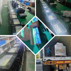 Faro LED Solare <span class=keywords><strong>da</strong></span> <span class=keywords><strong>Esterno</strong></span> Serie B10E RGB 200W 300W 500W 1000W per Stadio, Strada, <span class=keywords><strong>Giardino</strong></span> e Illuminazione a Palo Alto - Product Image 6