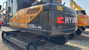 Excavadora Hyundai 220 usada de alta calidad con componentes centrales que incluyen motor, caja de cambios, bomba de engranajes, cojinete PLC - Product Image 2
