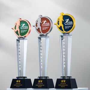 Trofeo de Cristal de Campeonato con Figura Atlética Esculpida para Eventos Deportivos - Product Image 2