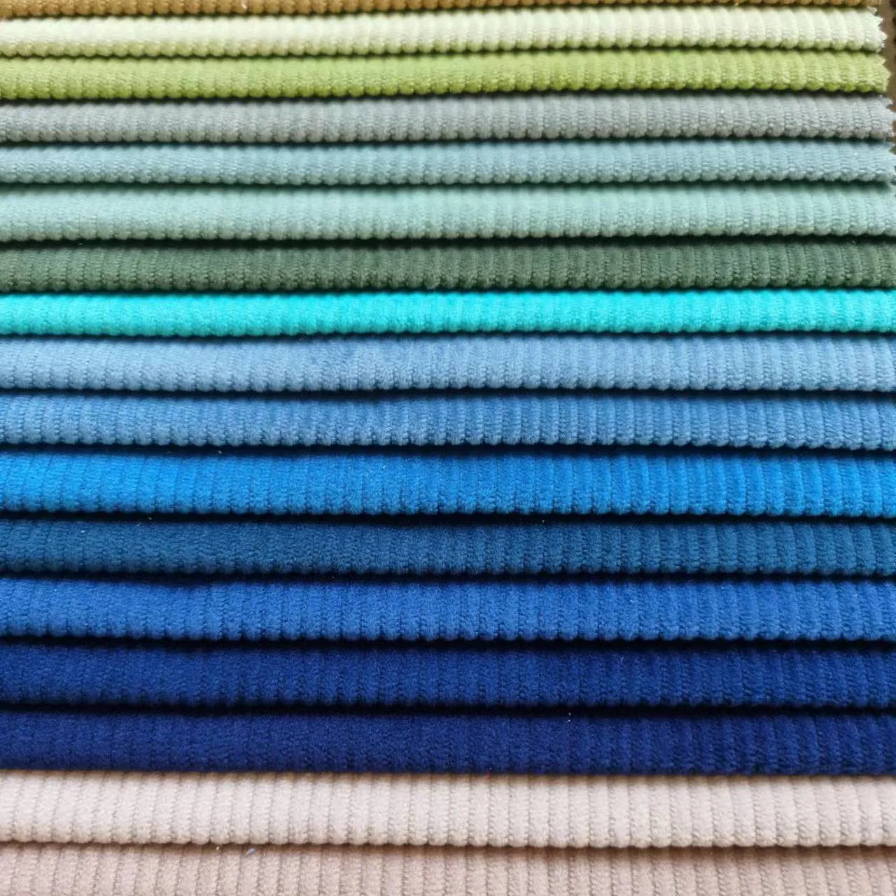fresh color 200-280gsm 3 crown or 8 wales or 11wales corduroy stripe velvet for cloth