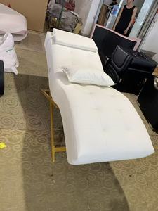 Table de massage et de soins esthétiques moderne Neoplan pour salon, spa et soins des cils, avec cadre métallique, revêtement en velours et éponge haute densité, design incurvé - Product Image 5