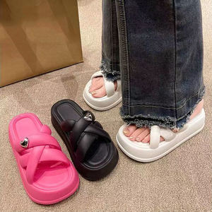 Talons pour femmes et dames femmes sandales plage décontracté diapositives pantoufles avec talon plate-forme sandales chaussures - Product Image 6