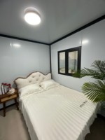 Module de logement préfabriqué Apple Cabin de 40 pieds, installation simple sur site, sans débris de construction, pour l'hébergement touristique à grande échelle