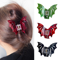 Pince à cheveux de requin gothique amusante pour femmes Ornements d'Halloween Accessoires de conception de chauve-souris Griffe de cheveux en plastique et acrylique pour filles