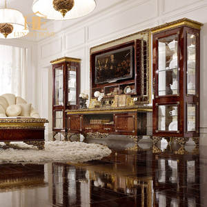 Set di Divani in Tessuto Beige di Lusso in Stile Classico Francese, Design Italiano, Divano Lungo in Legno per Casa di Lusso - Product Image 4