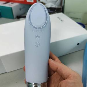 Nouvel Arrivage 2025 – Appareil de Soin de la Peau Étanche en Silicone Souple – Brosse Nettoyante Électrique pour le Visage avec 4 Têtes – Masseur Facial - Product Image 3
