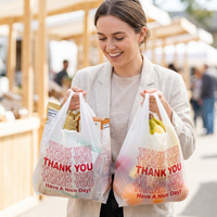 Sacs en plastique biodégradables HDPE semi-transparents blancs avec poignées pour les magasins de détail, l'emballage ménager et les articles de table