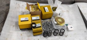 Piezas de accesorios de bomba de pistón hidráulico para 421AK01088B 421AK00955B 421AK00166A 629AK00005A - Product Image 3