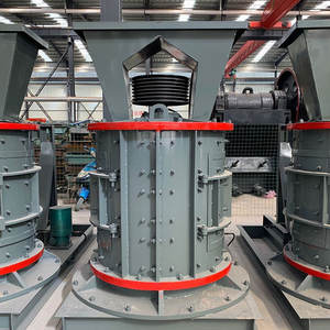 La Trituradora de Martillos de Eje Vertical Más Vendida 2025 para Piedra Caliza, Granito y Piedra de Río, para Fabricación de Arena, Zhengzhou - Product Image 1