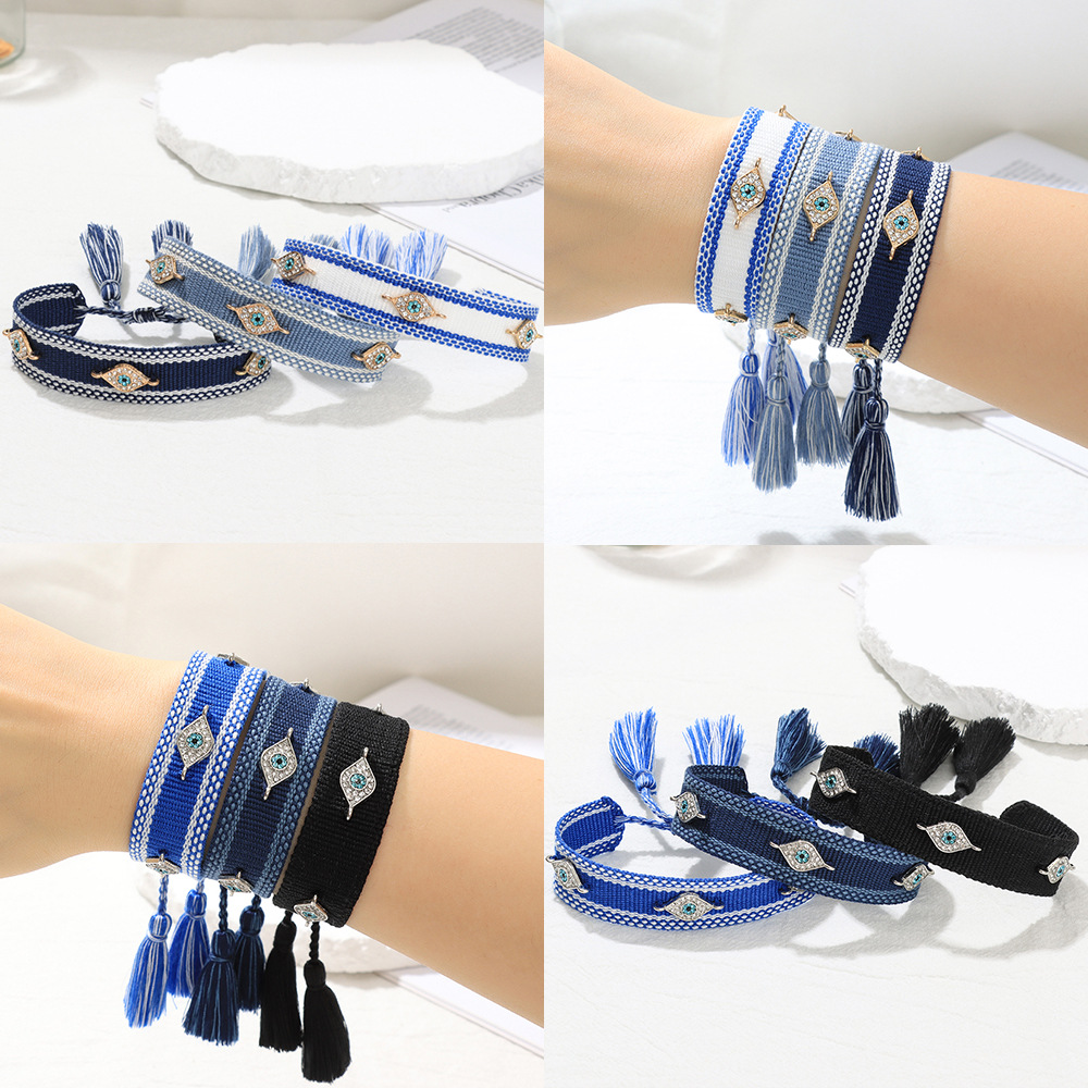 Braccialetto Portafortuna Con Occhio Del Malocchio Fatto A Mano – Regalo Originale Per Amiche Con Nappa E Nodo Scorrevole