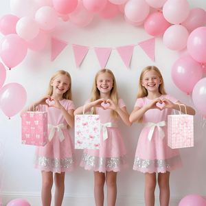 Sacs cadeaux en papier kraft biodégradable personnalisables avec logo, design nœud papillon, pour fêtes d'anniversaire, shopping, avec poignées - Product Image 4
