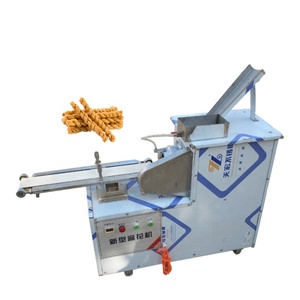 Machine à frire la pâte torsadée Snack Food Pommes de terre Chips <span class=keywords><strong>Pop</strong></span> <span class=keywords><strong>Corn</strong></span> Machine à emballer fabriquée en Chine - Product Image 1