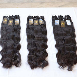 Lot de Cheveux Humains Naturels Non Transformés 100% Vierges, Cuticules Alignées, Cheveux Bruts de Vison, Cheveux Indiens de Temple, Extensions de Cheveux Humains en Gros pour Fournisseurs - Product Image 1