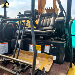 Performances de qualité professionnelle avec de faibles coûts d'exploitation et une mini pelle Komatsu PC30 de haute fiabilité pour les travaux d'excavation - Product Image 3
