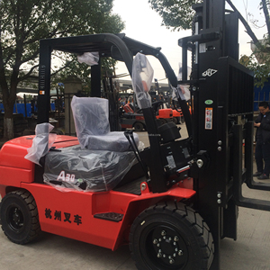 For Sale Diesel Engine Excellent Condition Chinese Brand Hangzhou A30 Mini diesel Forklift 3 Tons Small Forklift - Product Image 4