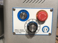 Nouvelle Arrivée Boulangerie Machine Usine Prix Pas Cher Pétrin Amasadora Spirale Mélangeur De Pâte De Chine Pour Un Usage Domestique 3KG 7L