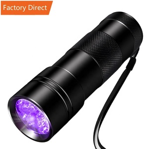 Lampes de poche à <span class=keywords><strong>lumière</strong></span> <span class=keywords><strong>noire</strong></span> 12LED avec batterie Détecteur <span class=keywords><strong>Lampe</strong></span> 395nm Led Mini torche ultraviolette <span class=keywords><strong>portable</strong></span> <span class=keywords><strong>Lampe</strong></span> de poche UV 12led - Product Image 1