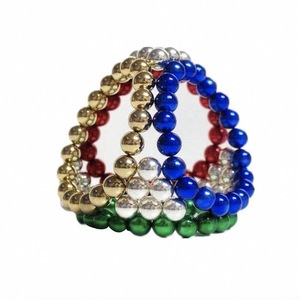 מגנט כדורי ניאודימיום NdFeB איכותי ועמיד בפני קורוזיה, ייצור ישיר מהמפעל לשנת <span class=keywords><strong>2026</strong></span>, ניתן להתאמה אישית, 35 מ\"מ, בצבע זהב. - Product Image 2