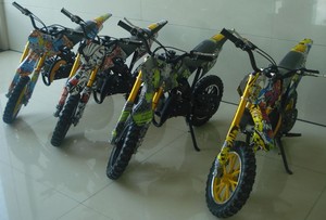 2021 nouveau moins cher 49cc 2 temps refroidi par air Pull Start impression de transfert d'eau Super Mini <span class=keywords><strong>Moto</strong></span> <span class=keywords><strong>Cross</strong></span> <span class=keywords><strong>Pocket</strong></span> Dirt Bike - Product Image 6