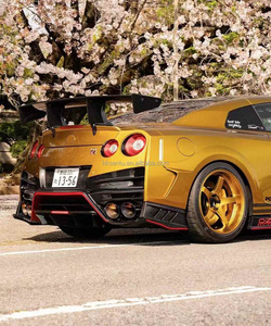 ชุดแต่งสไตล์ Top Secret ปี 2024 สำหรับรถยนต์นิสสัน GTR R35 ประกอบด้วยกันชนหน้า-หลัง สปอยเลอร์ ฝาครอบเครื่องยนต์ และสเกิร์ตข้าง สำหรับชุดแต่ง GTR R35 - Product Image 3